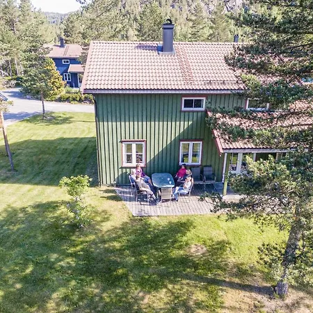 Elg - 2 Vakantiehuis Dolemo